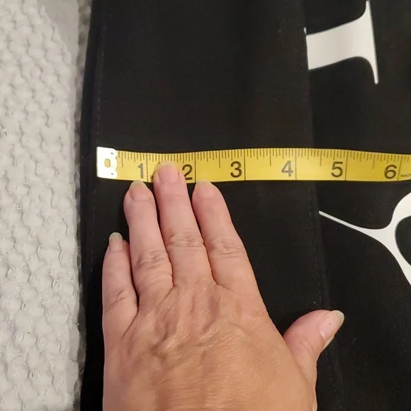 Michael Kors Watch Hunger Stop LOVE Tote bag Canvas black - Picture 9 of 15